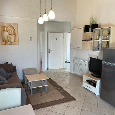Apartment Gordana Vir Zewnętrze zdjęcie